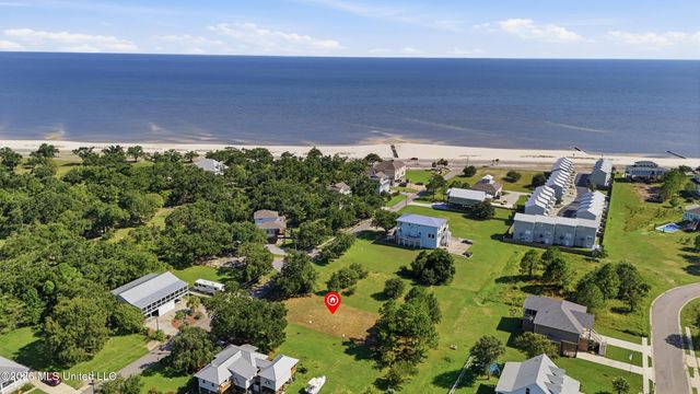 234 S Lang Avenue, Long Beach, MS 39560