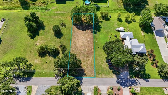 234 S Lang Avenue, Long Beach, MS 39560