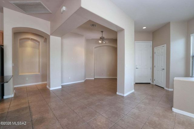 12771 N New Reflection Drive, Marana, AZ 85658