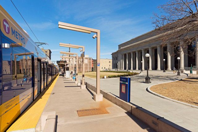 406 Wacouta Street 415, Saint Paul, MN 55101