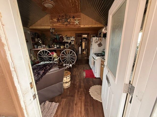 10294 N ZERO, Roosevelt, UT 84066