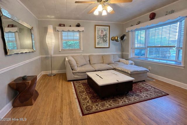 802 Pinetree Drive, New Bern, NC 28562