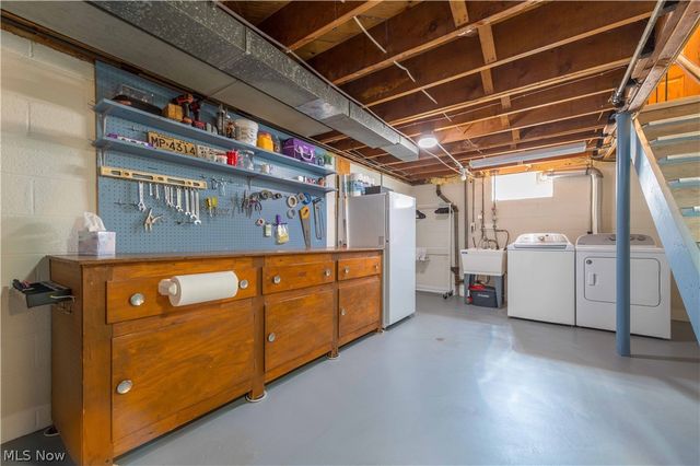 3209 Tressa Avenue, Lorain, OH 44052