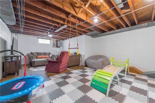 3209 Tressa Avenue, Lorain, OH 44052