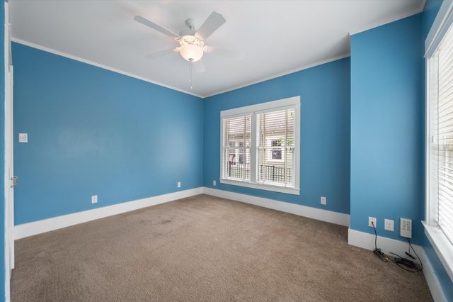 2700 College Avenue, Fort Worth, TX 76110