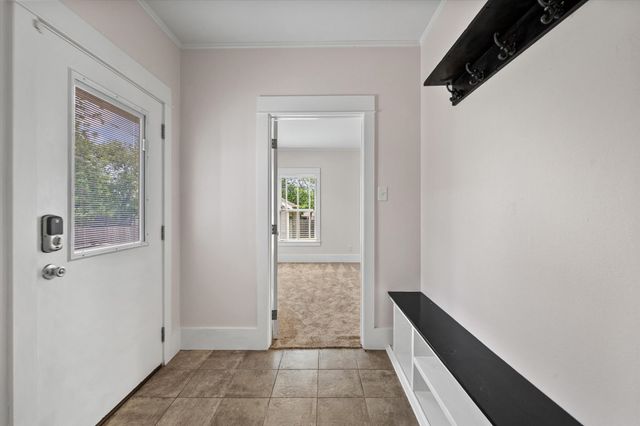 2700 College Avenue, Fort Worth, TX 76110