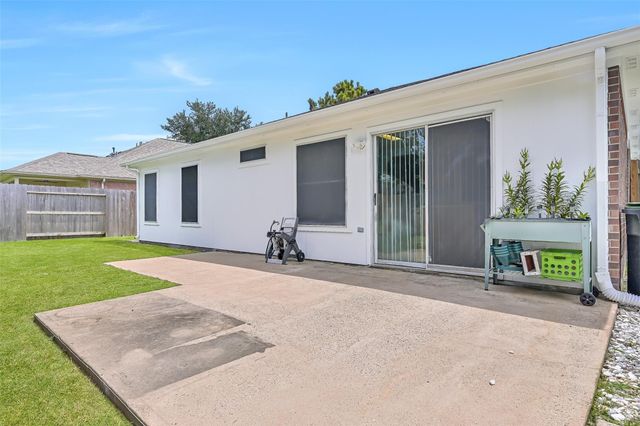 3115 Berryfield Lane, Pearland, TX 77581