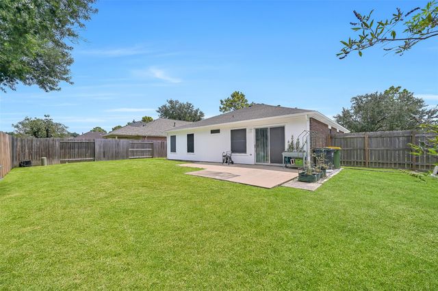 3115 Berryfield Lane, Pearland, TX 77581
