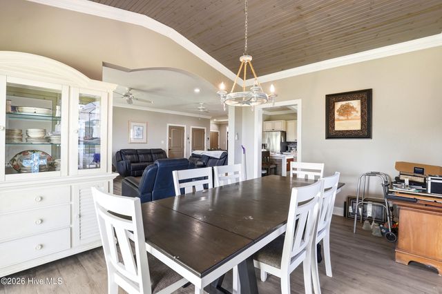 104 Oyster Catcher Way, Sneads Ferry, NC 28460