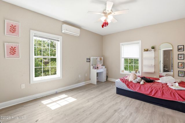 104 Oyster Catcher Way, Sneads Ferry, NC 28460