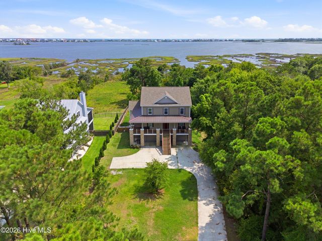 104 Oyster Catcher Way, Sneads Ferry, NC 28460