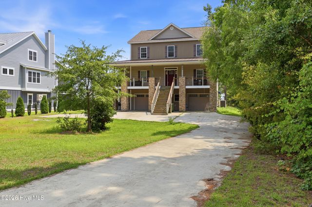 104 Oyster Catcher Way, Sneads Ferry, NC 28460