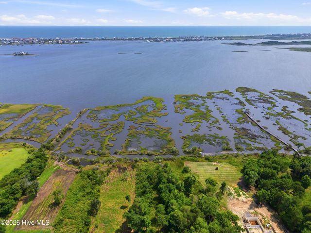 104 Oyster Catcher Way, Sneads Ferry, NC 28460
