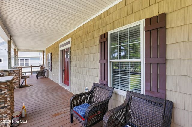 104 Oyster Catcher Way, Sneads Ferry, NC 28460