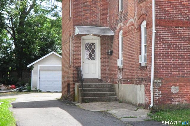 24 Garden Street, Meriden, CT 06451