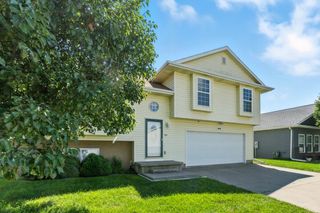5809 REDTAIL Road, Council Bluffs, IA 51501