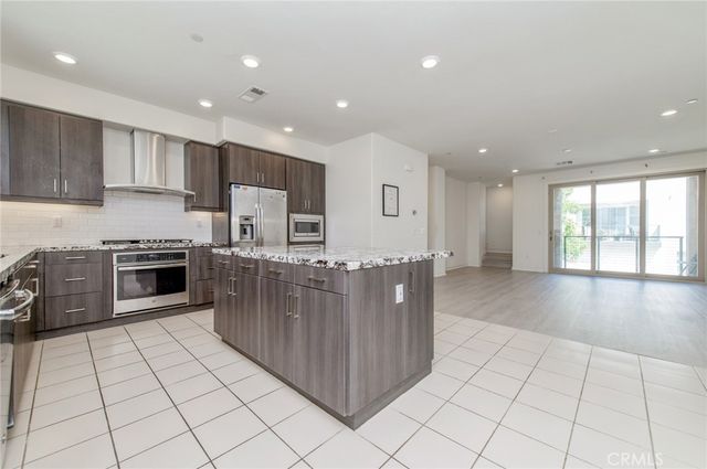 123 Cadence, Irvine, CA 92618
