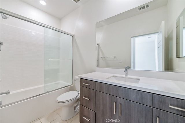 123 Cadence, Irvine, CA 92618