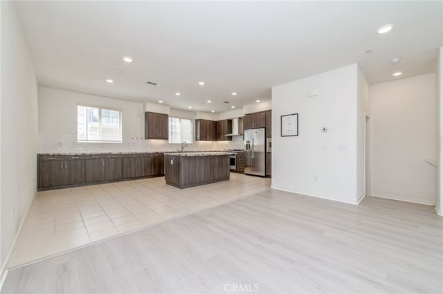 123 Cadence, Irvine, CA 92618