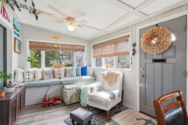 27 Billows St, Winthrop, MA 02152