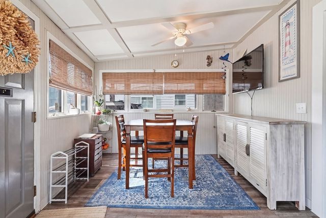 27 Billows St, Winthrop, MA 02152