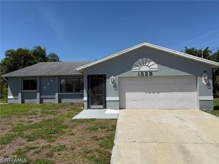 1325 SW 28th ST, Cape Coral, FL 33914