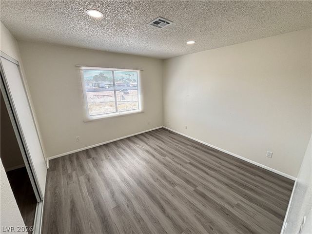 2883 Wheelwright Drive D, Las Vegas, NV 89121