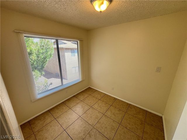 2883 Wheelwright Drive D, Las Vegas, NV 89121