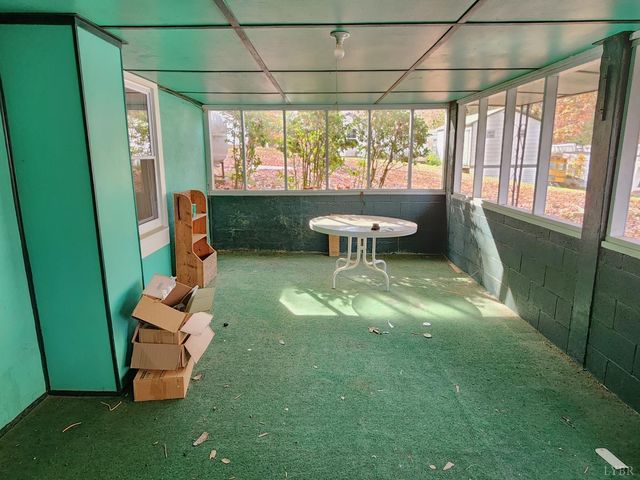 369 Pine Acres Drive, Lynchburg, VA 24504