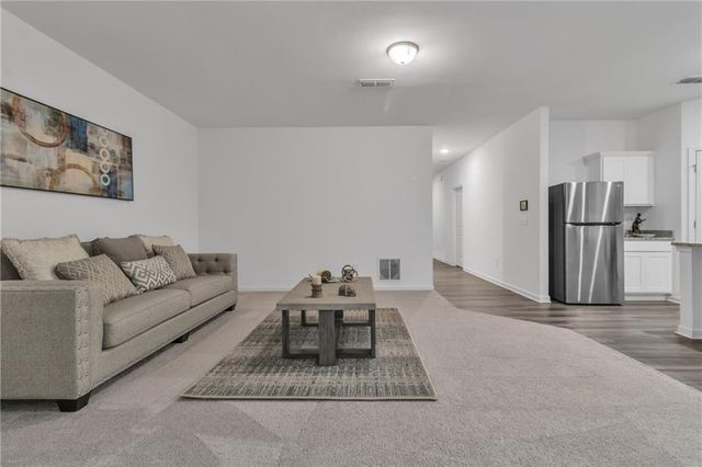 71 Carnaby Street, Winder, GA 30680