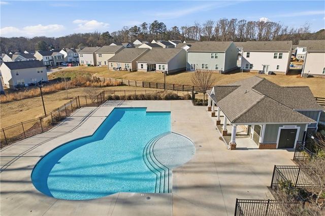 71 Carnaby Street, Winder, GA 30680
