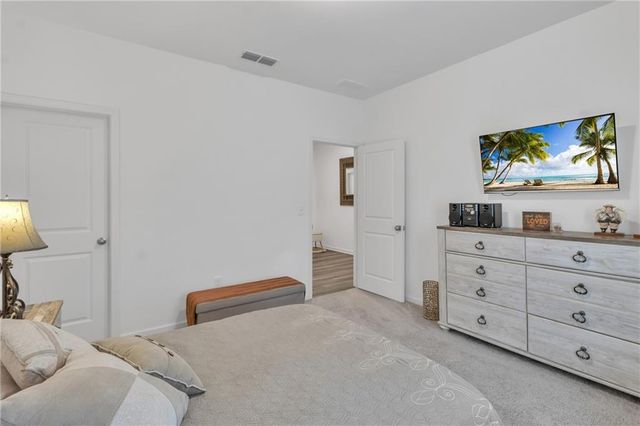 71 Carnaby Street, Winder, GA 30680