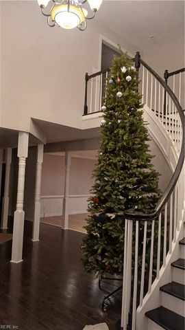 2325 Woodhurst LN, Chesapeake, VA 23322