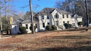 2325 Woodhurst LN, Chesapeake, VA 23322