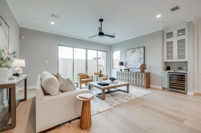 116 E 23rd Street, Houston, TX 77008