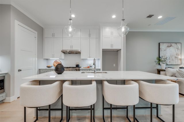 116 E 23rd Street, Houston, TX 77008