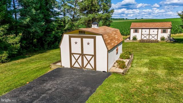 80 JOHNS WAY, Honey Brook, PA 19344
