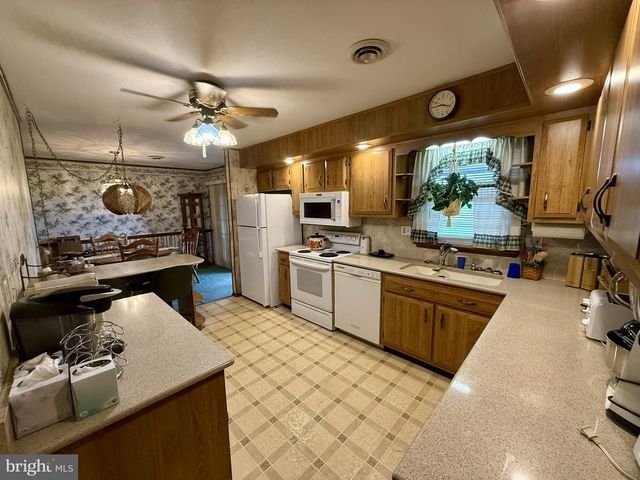 80 JOHNS WAY, Honey Brook, PA 19344