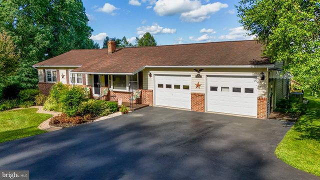 80 JOHNS WAY, Honey Brook, PA 19344