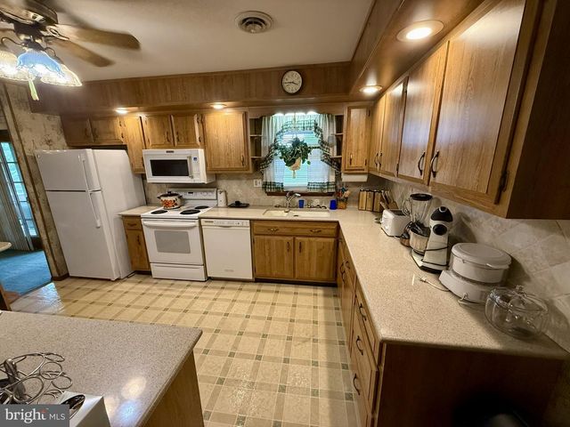 80 JOHNS WAY, Honey Brook, PA 19344