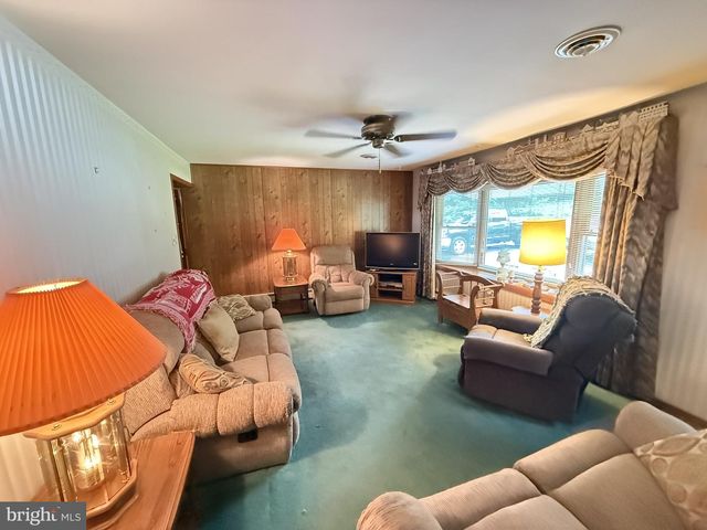 80 JOHNS WAY, Honey Brook, PA 19344