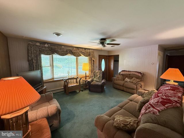 80 JOHNS WAY, Honey Brook, PA 19344