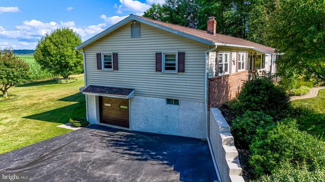 80 JOHNS WAY, Honey Brook, PA 19344