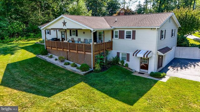 80 JOHNS WAY, Honey Brook, PA 19344