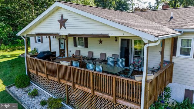 80 JOHNS WAY, Honey Brook, PA 19344