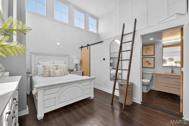 4242 Laclede Avenue 213, St Louis, MO 63108