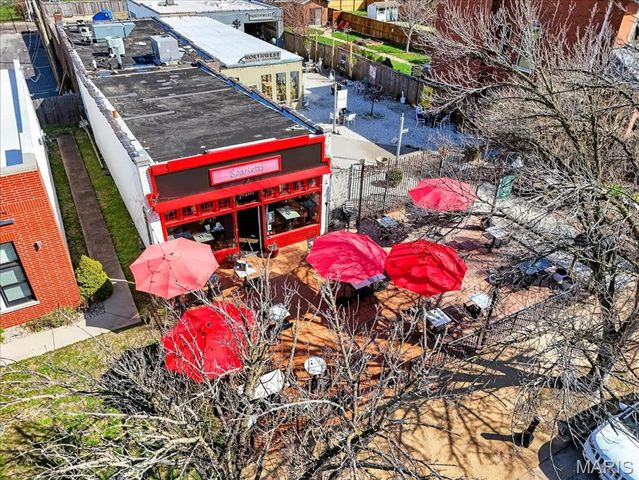 4242 Laclede Avenue 213, St Louis, MO 63108