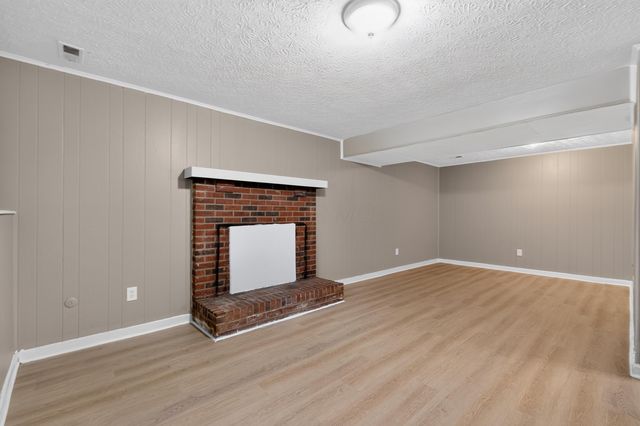 2929 Chatsworth Way, Reynoldsburg, OH 43068