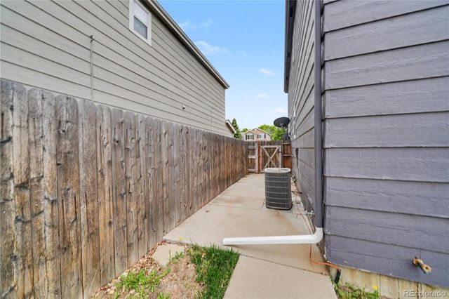 21637 E Crestline Drive, Centennial, CO 80015
