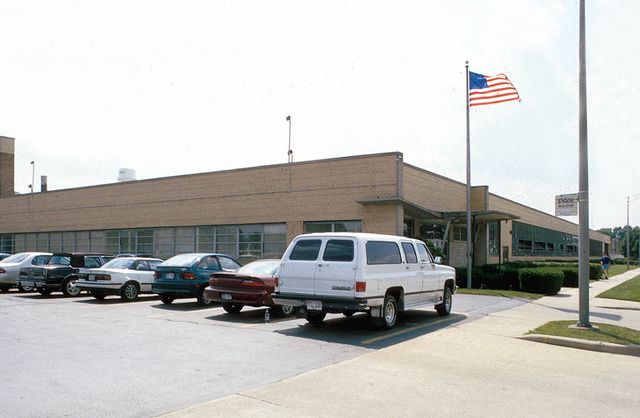 2600 Washington Boulevard R4-R5, Bellwood, IL 60104